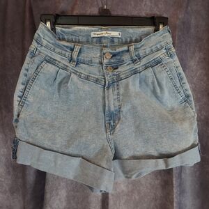 Highway Jeans High Rise Double Button Distressed Shorts Light Wash Size 5